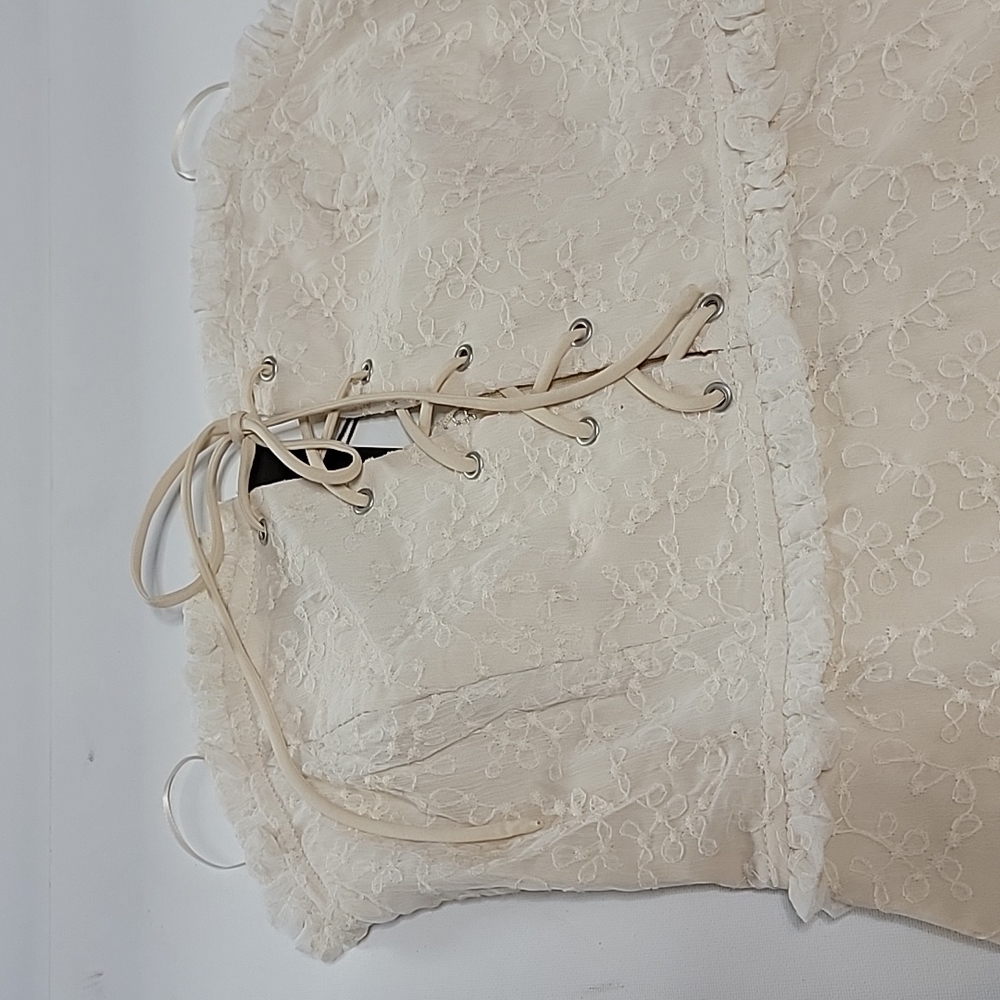 Lace dress